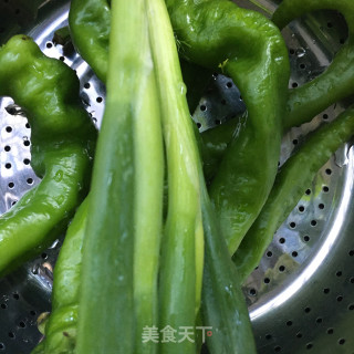 Stir-fried Pork with Cumin and Green Pepper recipe