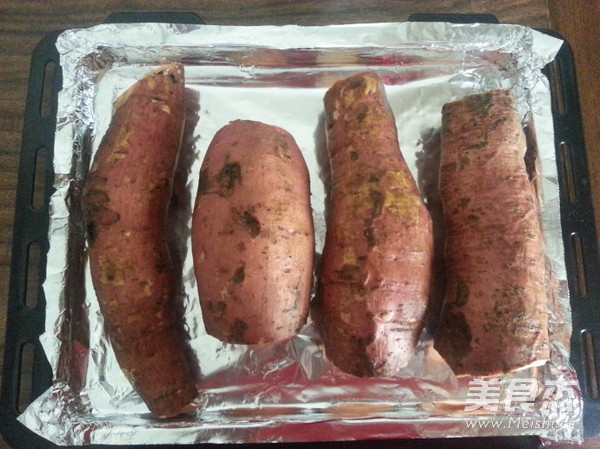 Delicious Roasted Sweet Potatoes recipe