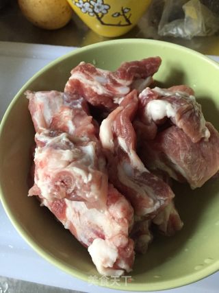Lotus Root Pork Ribs Soup recipe