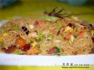 Simple Version of Hometown Fried Rice Noodles @@black Pepper recipe