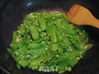 Stir-fried Pea Pods recipe