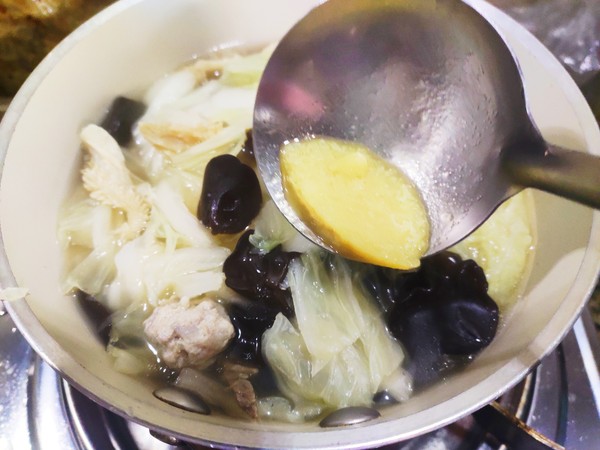 Tripe Meatballs and Cabbage Soup recipe