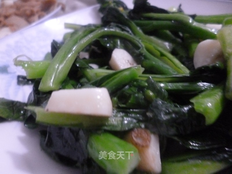 Stir-fried Choy Sum with Garlic recipe