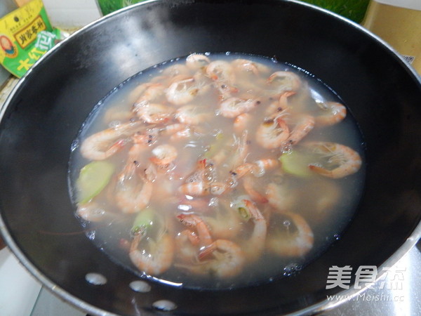 White Spoon Shrimp recipe