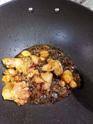 The Delicious Yellow Chicken Stew that Exploded in Place recipe