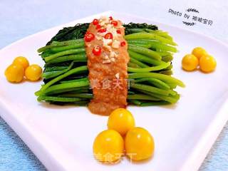 Sesame Sauce Chrysanthemum recipe