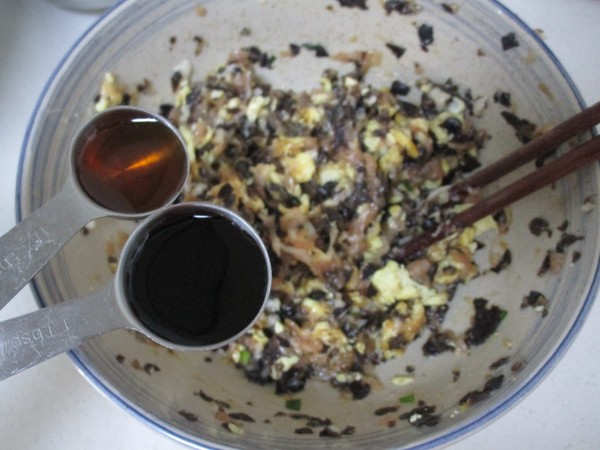 Black Fungus and Egg Dumplings recipe