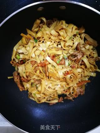 Northeast Famous Dish: Dried Tofu with Hot Pepper recipe
