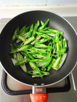 #trust之美# Stir-fried with Chili Pepper recipe