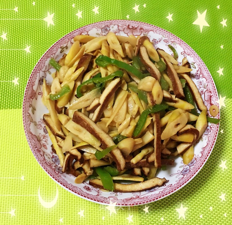 Stir-fried Shredded Bamboo Shoots with Dried Green Peppers recipe