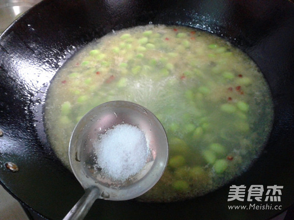 Edamame Loofah Soup recipe