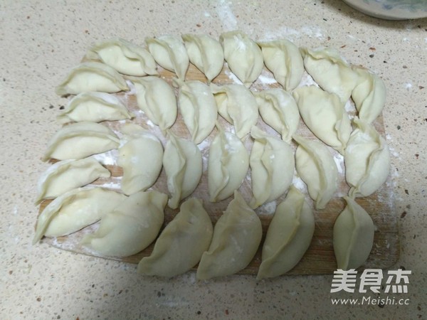 Cabbage Pork Dumplings recipe