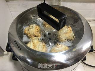 Fermented Bean Curd Rolls with Red Oil recipe