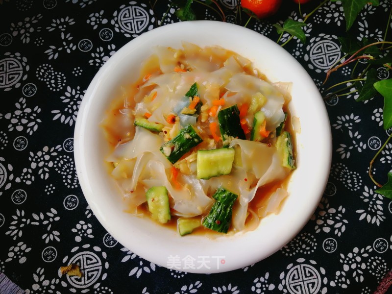 #团圆饭#cucumber with Noodles recipe