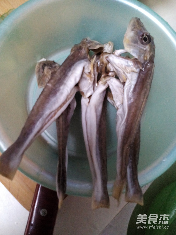 Braised Red Head Dried Fish recipe