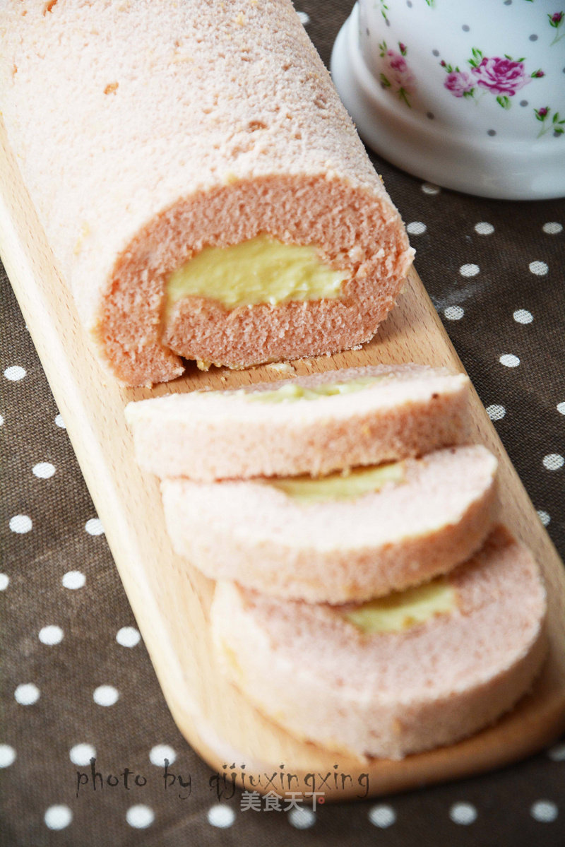 Red Yeast Cashida Chiffon Roll recipe