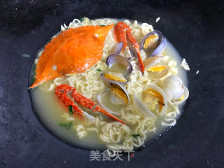 Seafood Noodles recipe