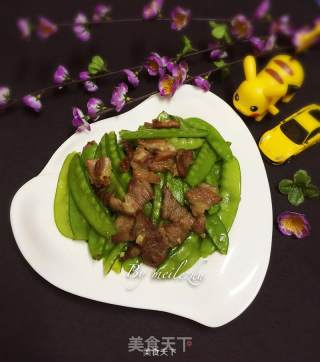 Fried Pork with Snow Pea recipe