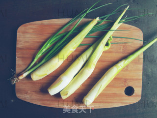 Braised Wild Bamboo Shoots with Oil recipe