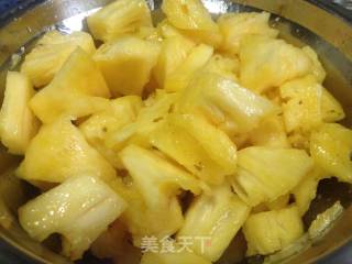 Pineapple Seafood Rice recipe