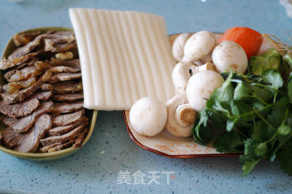 [stir-fried Rice Cake with Beef, Sausage and Mixed Vegetables] recipe