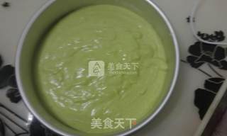 Chiffon Cake with Spinach Sauce recipe