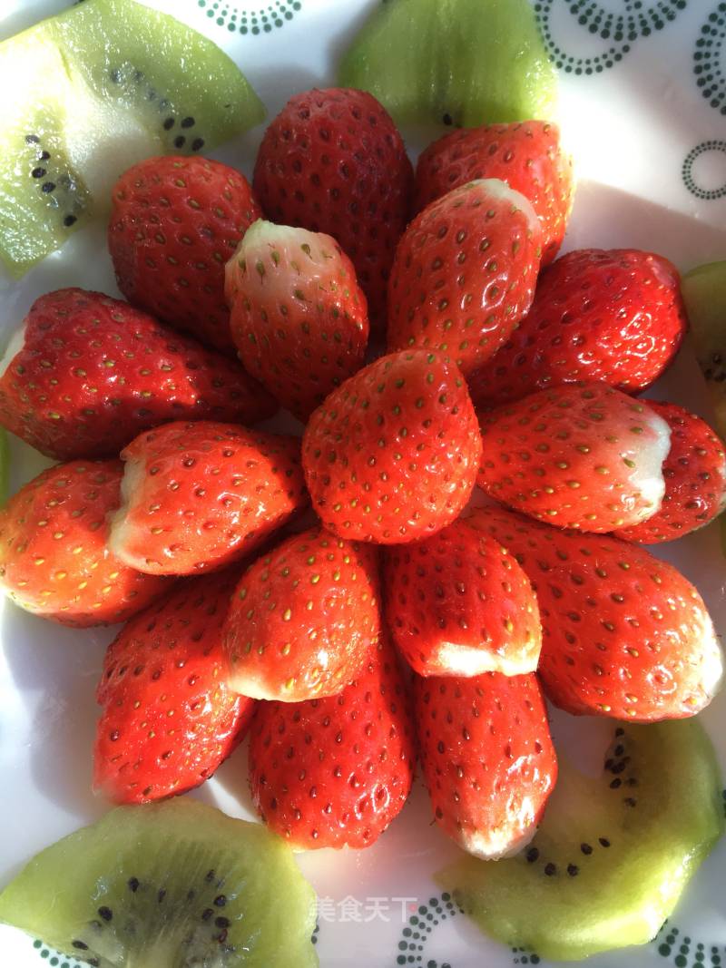 Strawberry Plate recipe