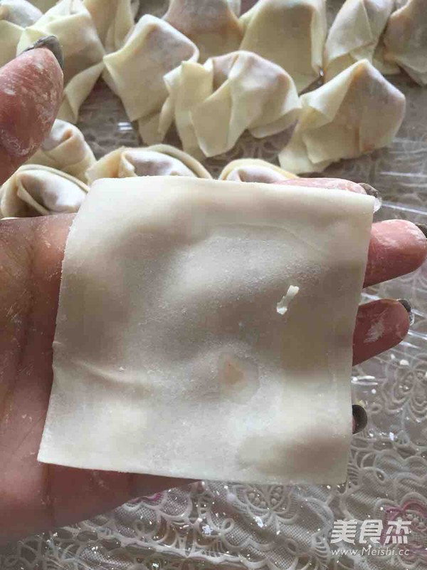 Kimchi Fresh Meat Sausage Wonton recipe