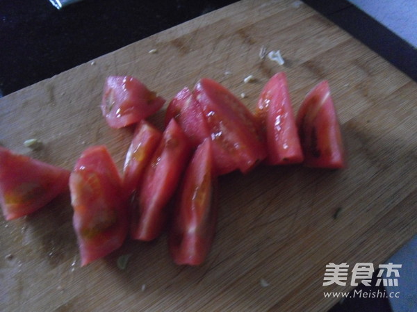 Stir-fried Green Kale with Tomatoes recipe