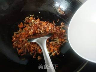 Fried Dried Small River Prawns with Carrots recipe