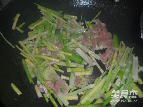 Stir-fried Shredded Pork with Bamboo Shoots recipe