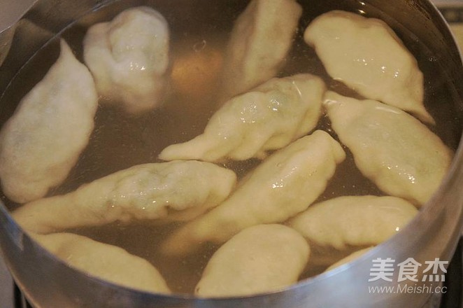 Mother-in-law Ding Stuffed Wheat Ear Dumplings recipe