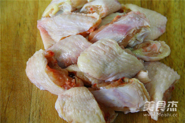 Taiwanese Three-cup Chicken Wings recipe