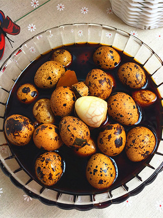 Tea-scented Quail Eggs recipe