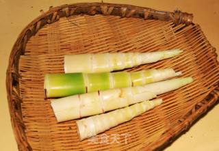 Stir-fried Shredded Pork with Fresh Bamboo Shoots recipe