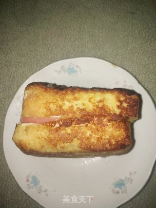 Quick Breakfast: Sliced Cheese and Ham Toast recipe