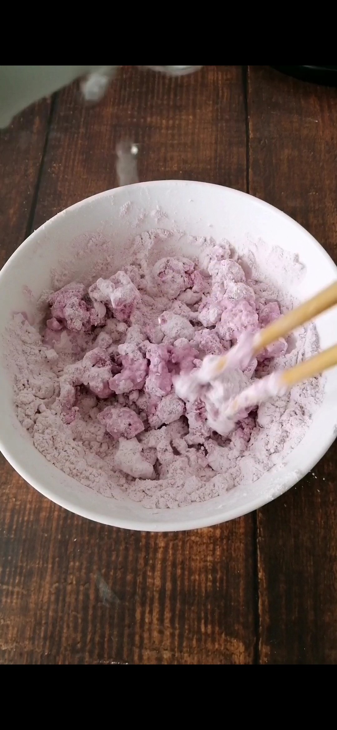 Purple Sweet Potato Sticky Bean Buns recipe