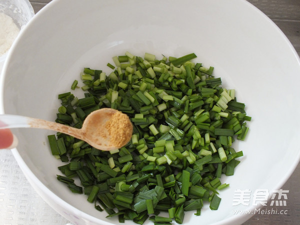 Chive Nepeta Bun recipe