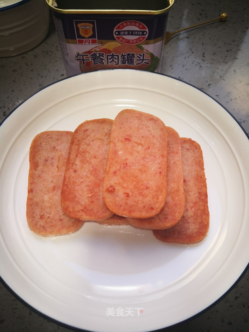 Pan-fried Luncheon Meat recipe