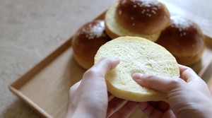 Super Soft Hamburger Embryo-serve The Long-researched Hamburger Recipe with Both Hands recipe