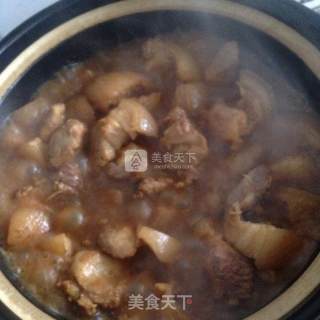 Stewed Pork Feet with Fermented Bean Curd recipe