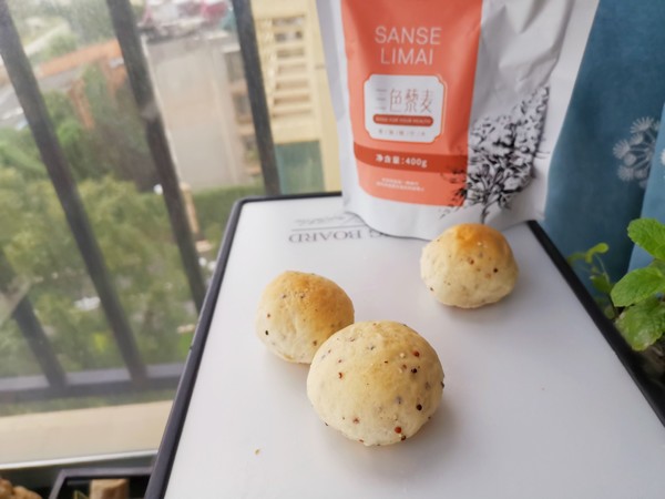 Tricolor Quinoa Ou Bao recipe