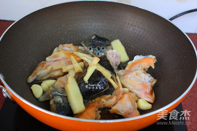 Casserole Salmon Head recipe