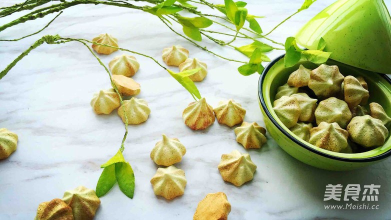 Matcha Meringue recipe
