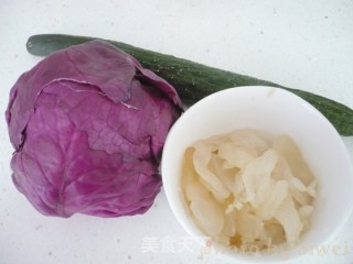 Purple Cabbage Mixed with Jellyfish recipe