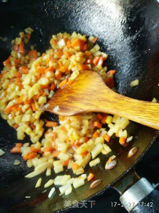 Stir-fried Rice with Leek Sauce recipe