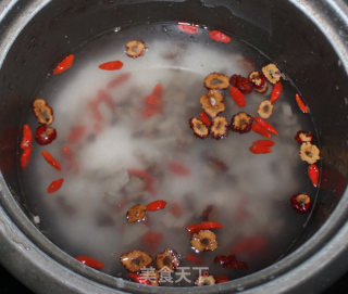 Goji Berry and Sheep Liver Porridge recipe