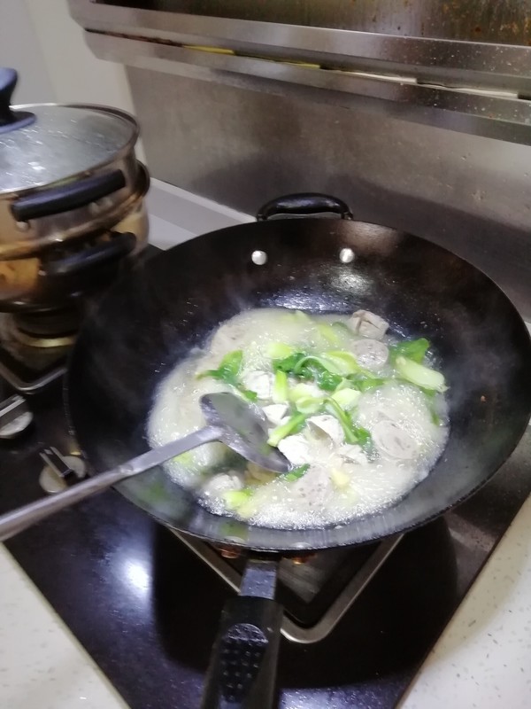 Stewed Beef Balls with Green Vegetables recipe