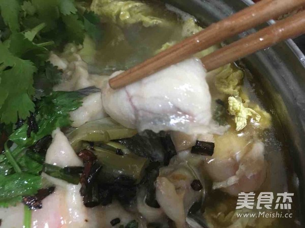 Guangdong Version of The Family Light Taste Sauerkraut Boiled Fish recipe