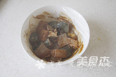 Pan-fried Grass Carp Cubes recipe